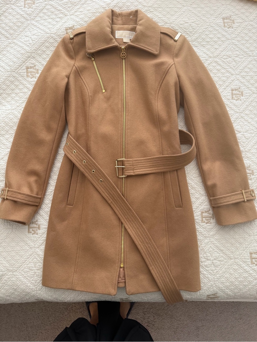 MICHAEL Michael Kors Camel Trench Coat with Belt Size 2